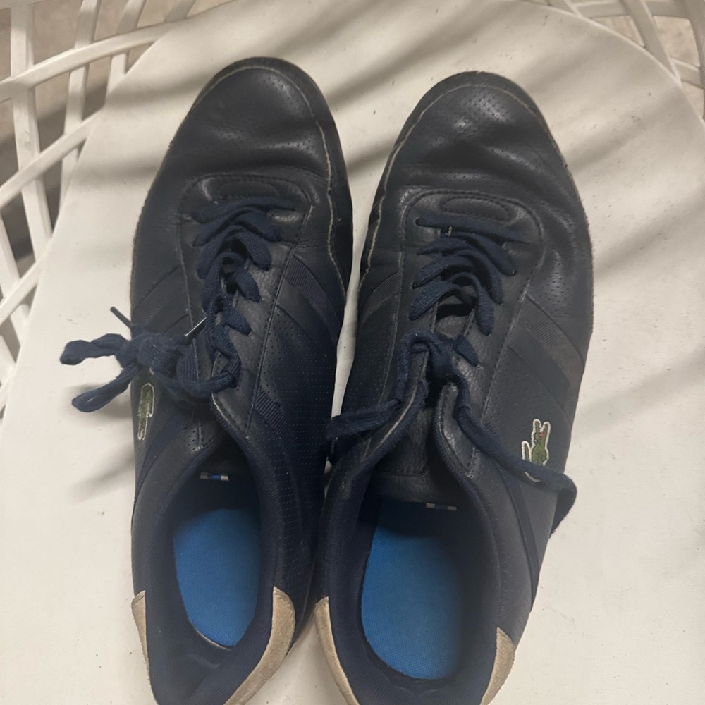 Lacoste Men's Navy and Beige Sneakers